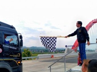 Quester hadir di peresmian Trans Jawa