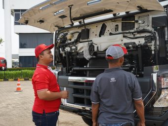 Penjelasan Mengenai Extra Mile Challenge, Kompetisi Bagi Pengemudi Truk