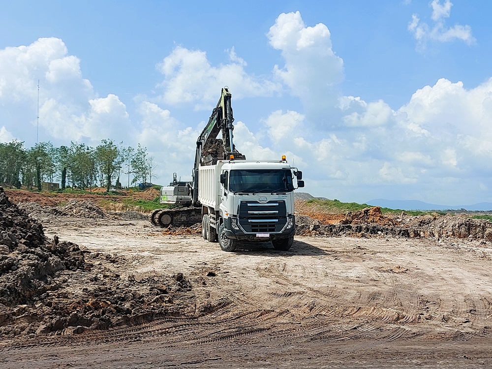 truk tambang