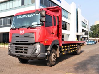 Apa Itu Flatbed Truck dan Kelebihannya?