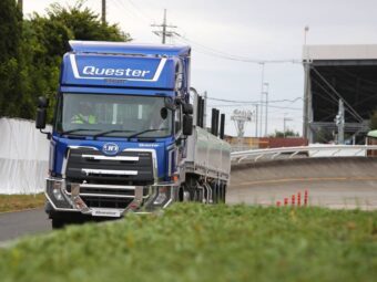 Panduan Mengoperasikan Truk untuk Mendukung Transportasi Andal