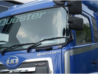 Kaca Spion Truk Bukan Variasi, Kenali Sejumlah Fungsinya