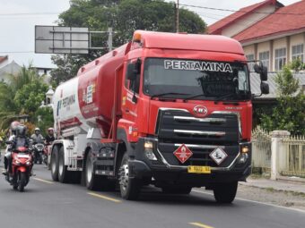 Fakta dan Aturan Pemasangan Kaca Film Pada Truk